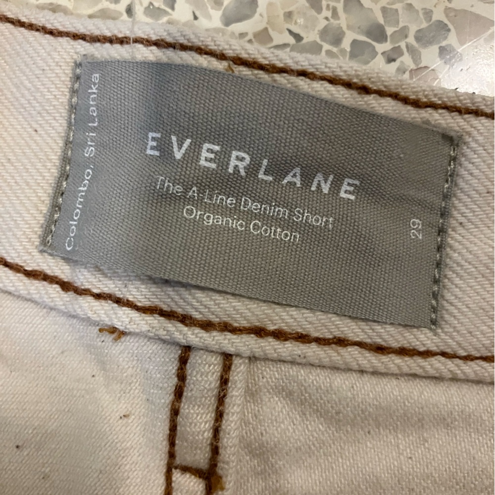 Everlane High Waist Beige Shorts - Picture 3 of 4